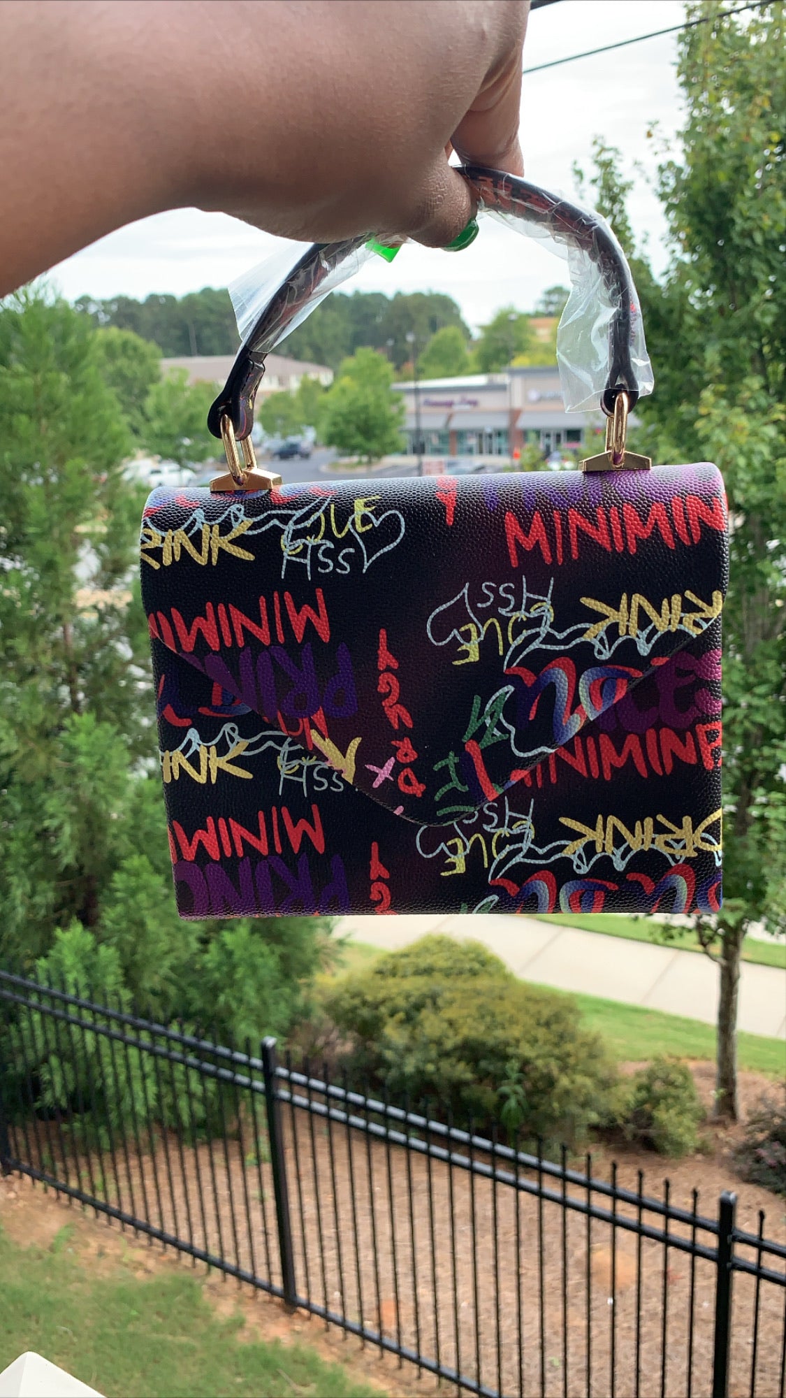 Mini Graffiti Chic (10 colors)