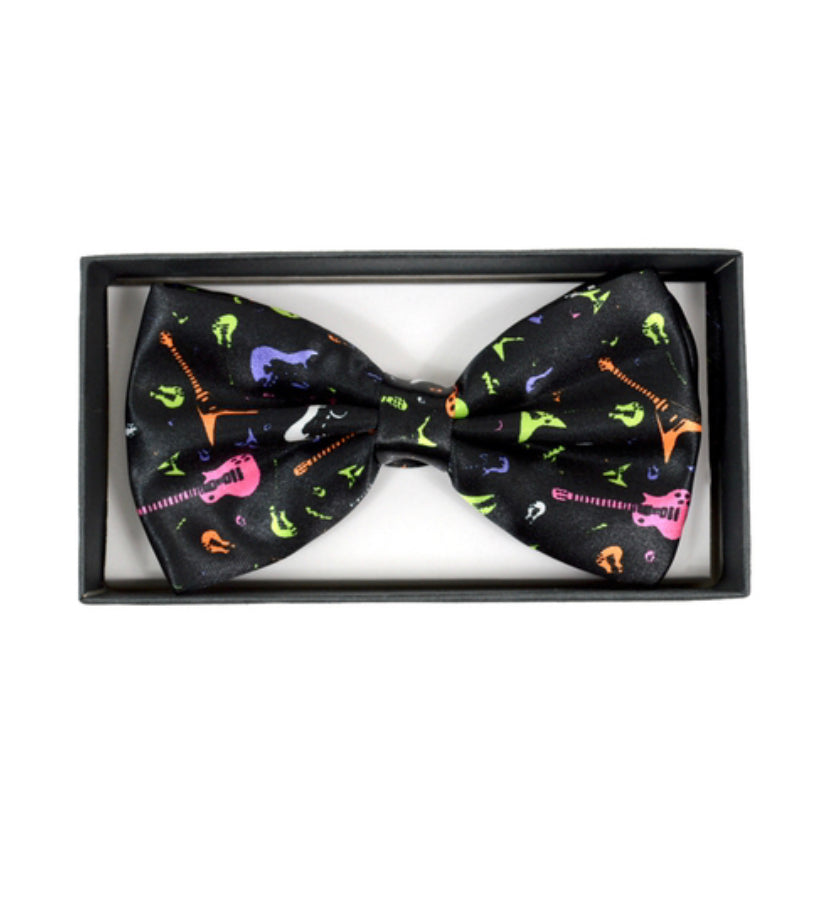 Guitar bow tie